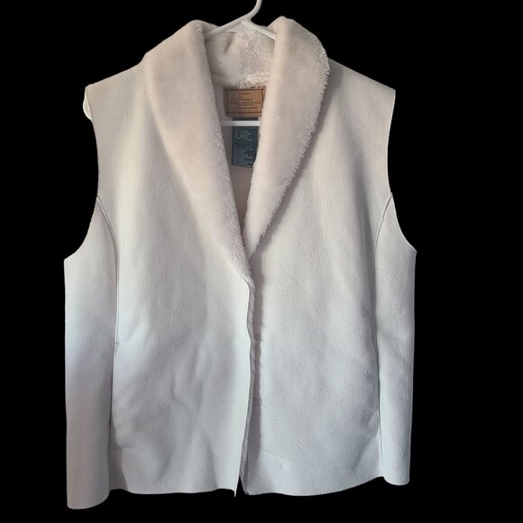 Ralph Lauren Jackets & Blazers - Ralph Lauren US Women's Size MP Faux Fur Faux Suede Vest Ivory Outerwear